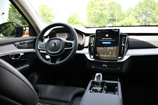 New 2026 Volvo XC90 B6 Ultra w/ Protection Package Premier AWD/4WD image 19