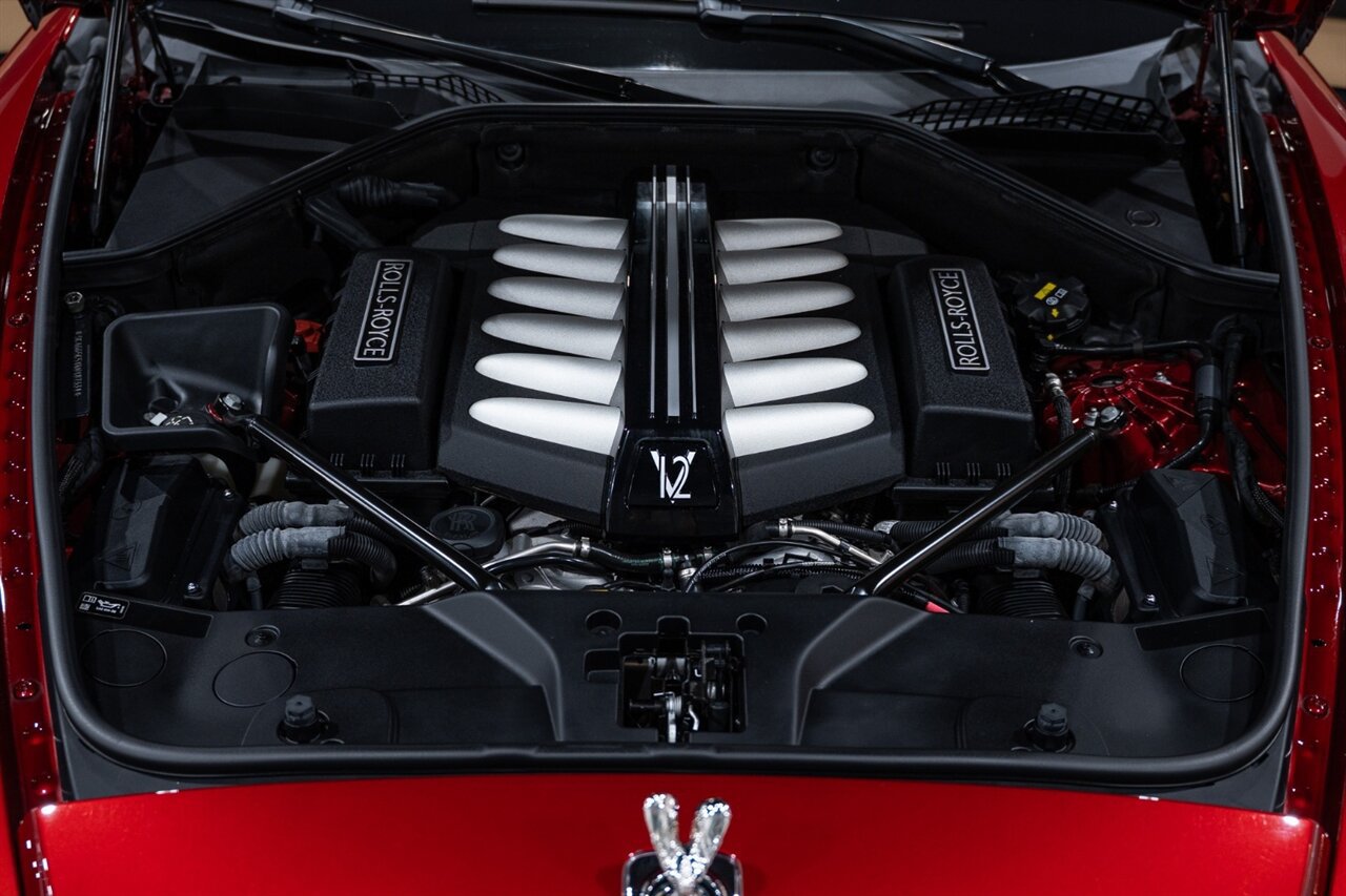 Used 2019 Rolls-Royce Wraith RWD image 39