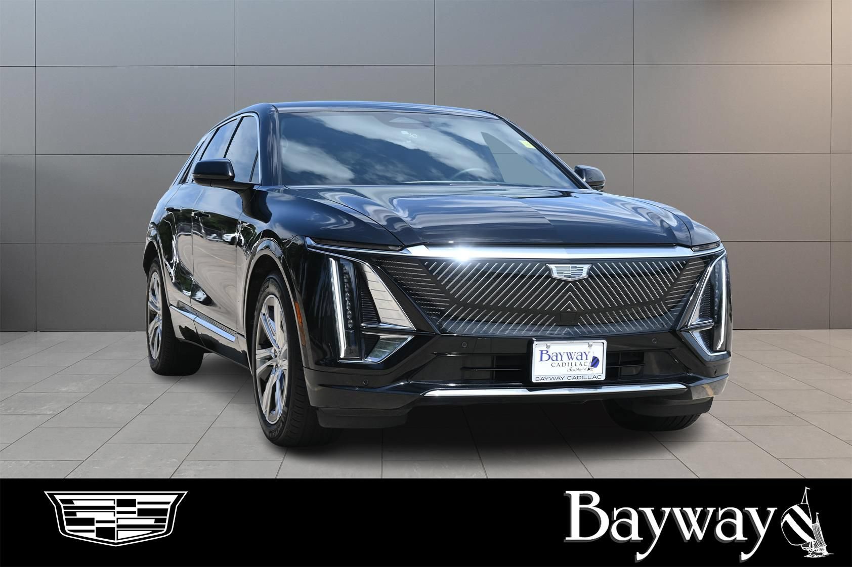 Certified 2024 Cadillac Lyriq Tech AWD/4WD image 4