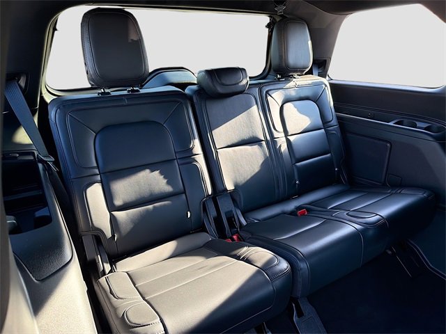 Used 2024 Lincoln Navigator Reserve image 22