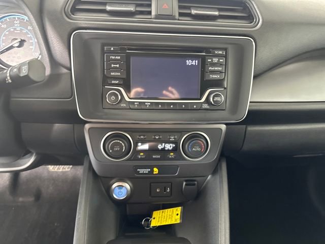 Used 2018 Nissan Leaf S w/ S Charge Package image 21