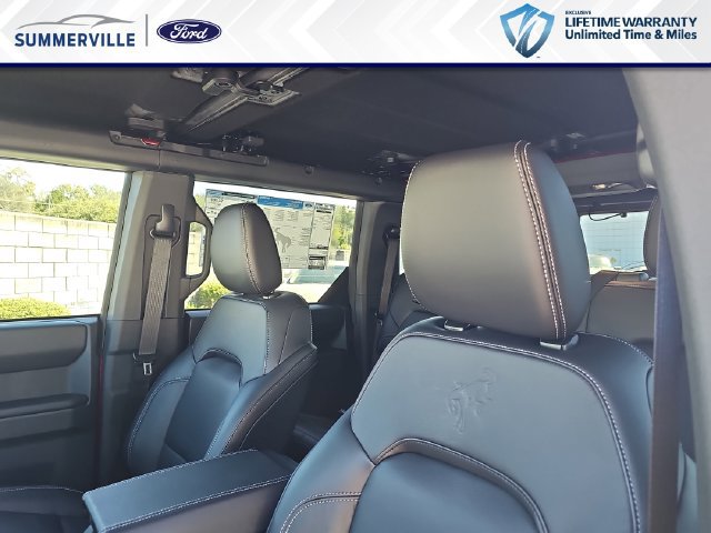 New 2026 Ford Bronco Outer Banks AWD/4WD image 15