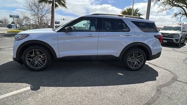 New 2026 Ford Explorer ST w/ Sun And Sound Package image 6