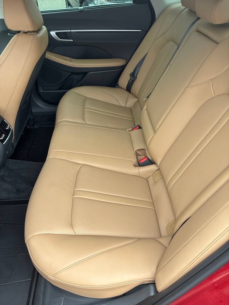 Used 2025 Hyundai Sonata Limited FWD image 7