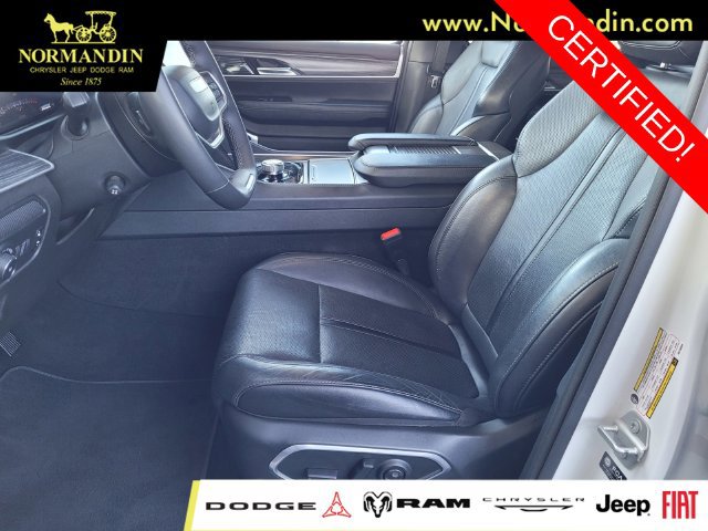 Certified 2024 Jeep Wagoneer Series II w/ Flexible Seating Group RWD image 15