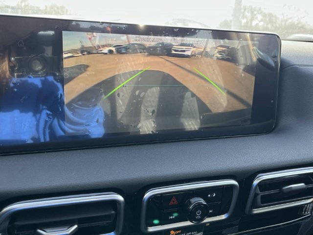 New 2026 Nissan Sentra SV w/ SV Convenience Package FWD image 31