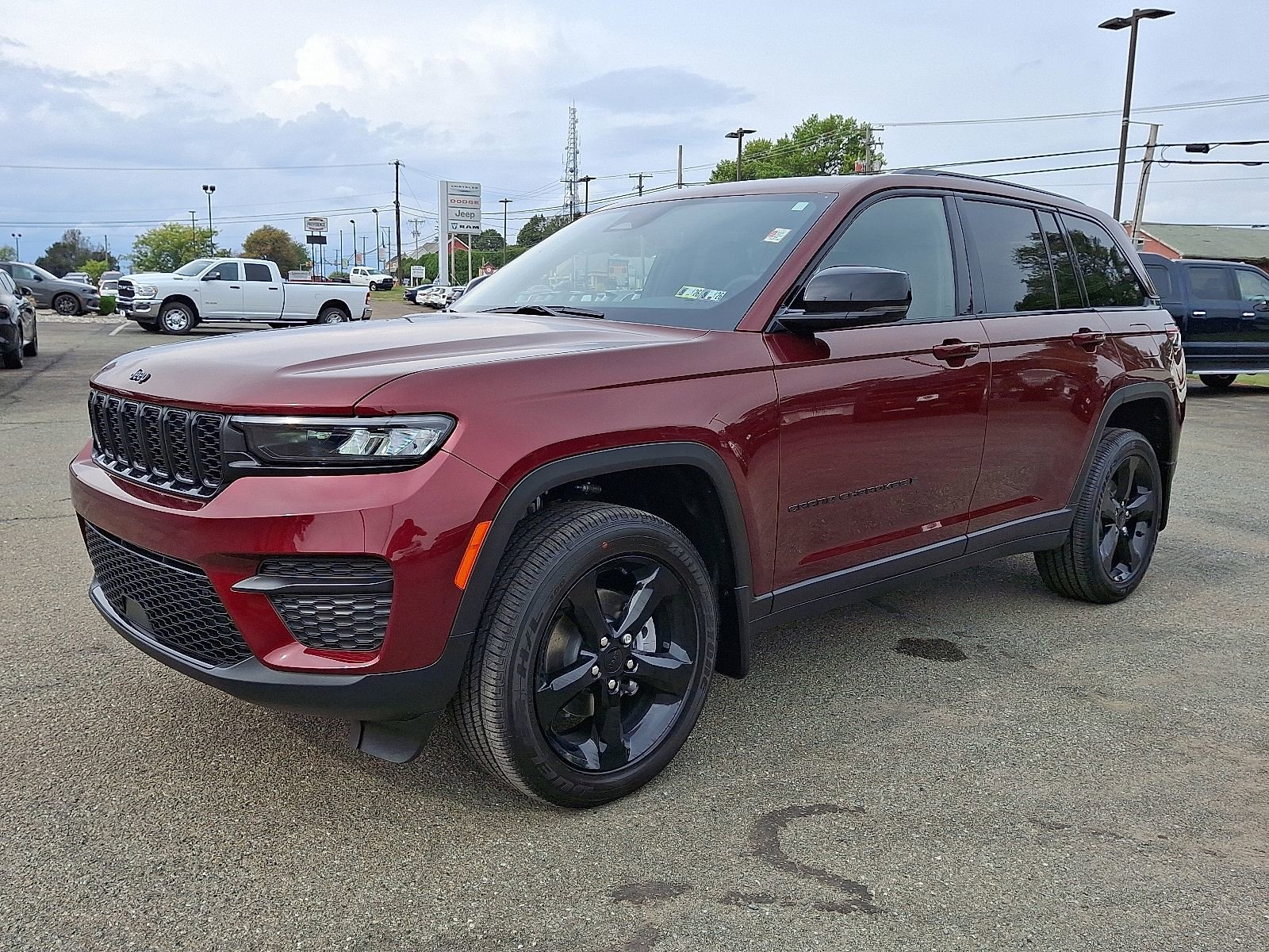 New 2025 Jeep Grand Cherokee Altitude AWD/4WD video 2