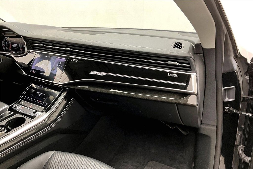 Used 2023 Audi Q8 Premium Plus w/ Premium Plus Package image 16