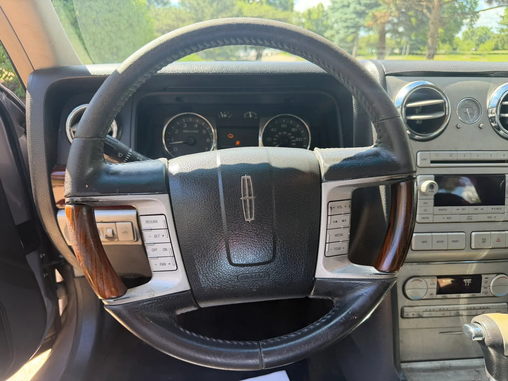 Used 2006 Lincoln Zephyr FWD image 27