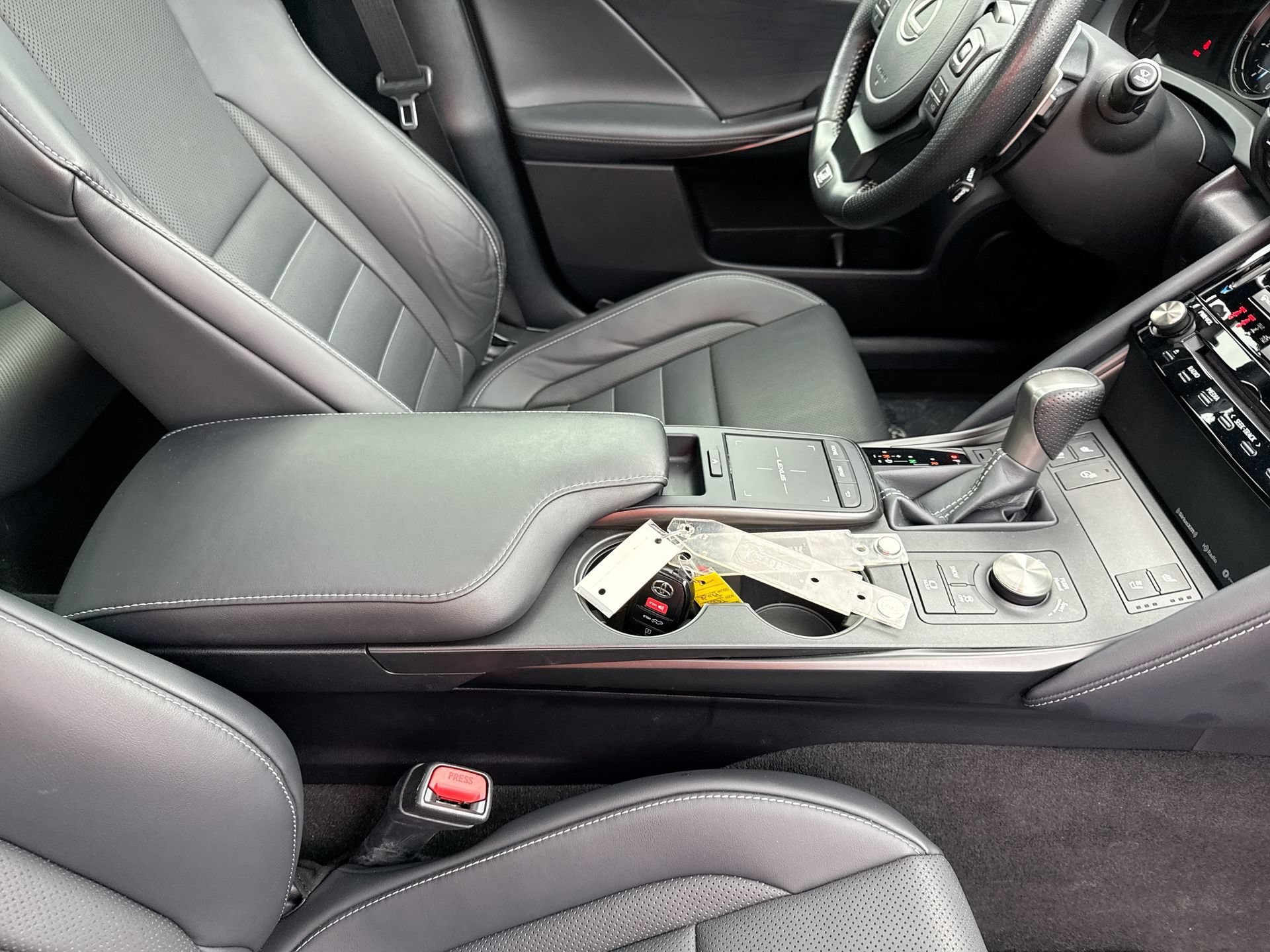 Used 2024 Lexus IS 350 F Sport w/ Memory Package RWD image 22