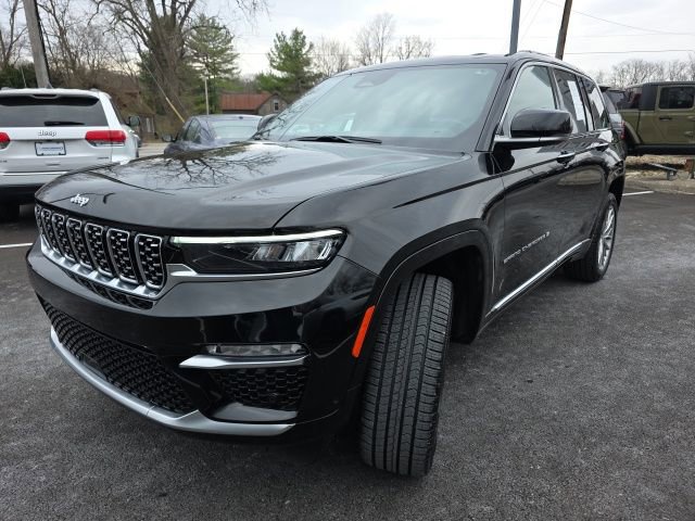 Used 2024 Jeep Grand Cherokee Summit AWD/4WD image 21