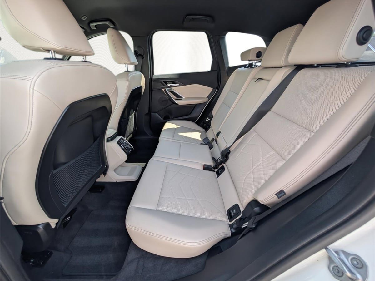 Used 2024 BMW X1 xDrive28i AWD/4WD image 11