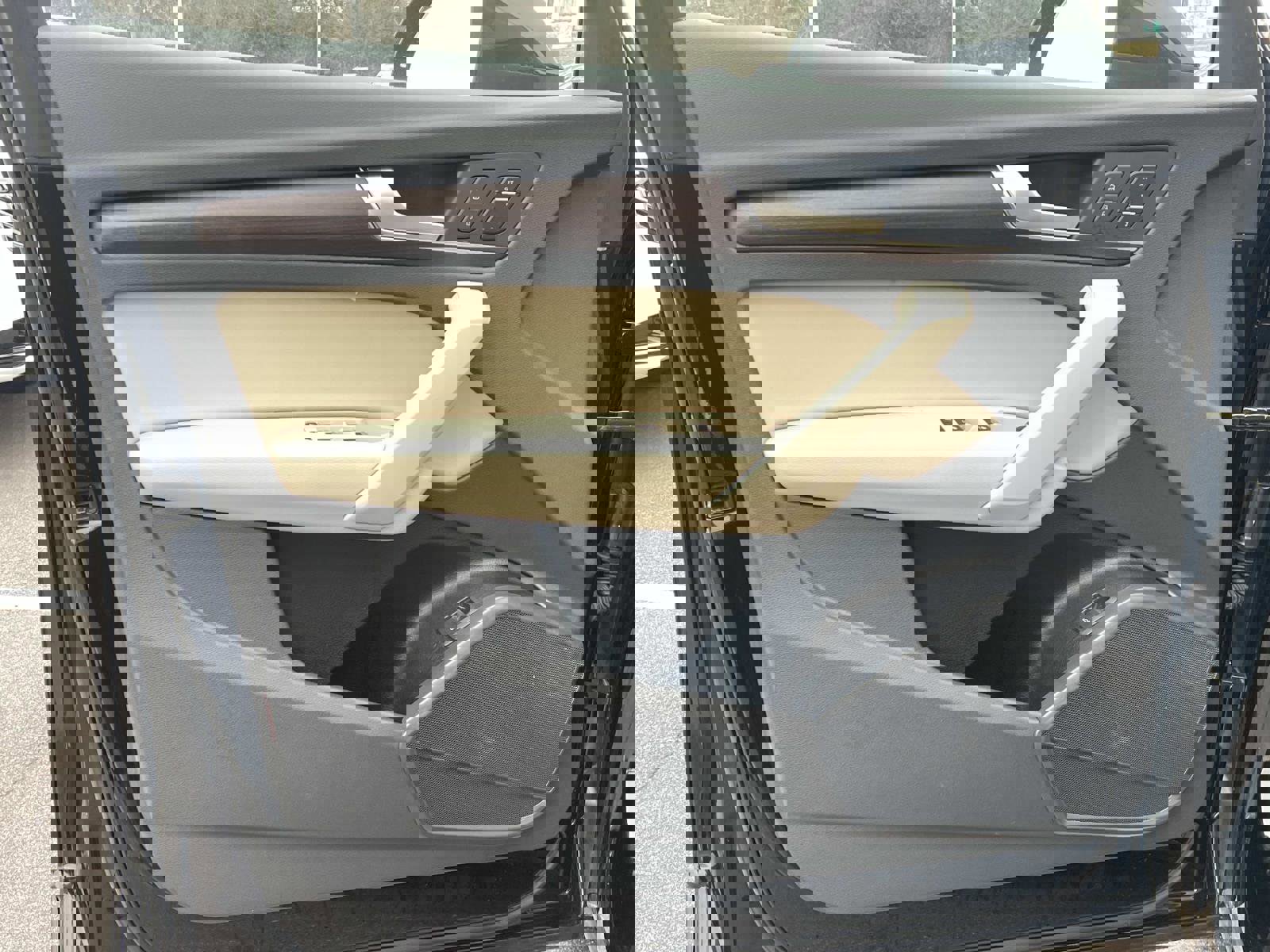 Certified 2022 Audi Q5 2.0T Premium w/ Convenience Package image 16