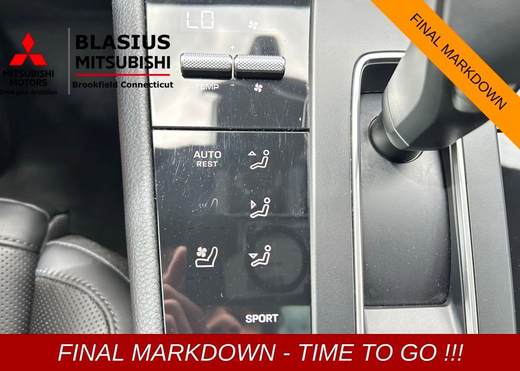 Used 2022 Porsche Macan image 96