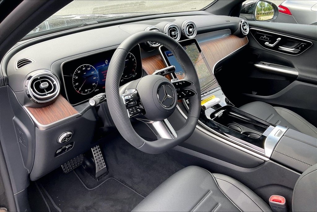 New 2027 Mercedes-Benz GLC 300 4MATIC image 6