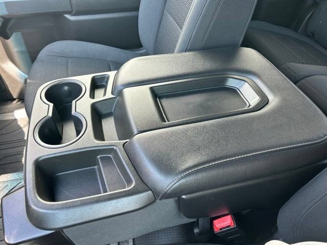 Used 2020 Chevrolet Silverado 1500 Custom w/ Custom Value Package AWD/4WD image 31