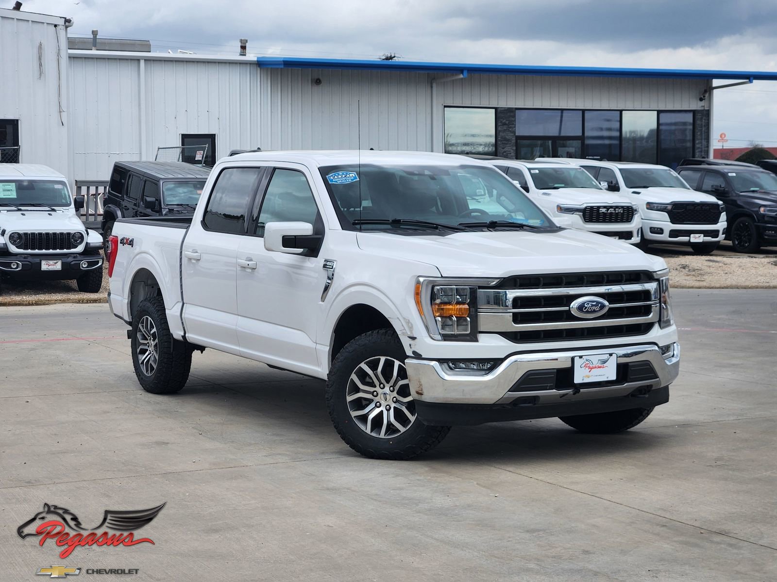 Used 2021 Ford F150 Lariat w/ Equipment Group 501A Mid image 1