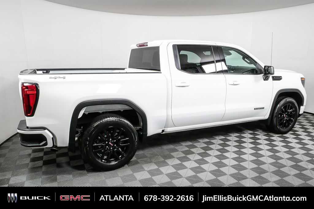 Used 2022 GMC Sierra 1500 Elevation image 2