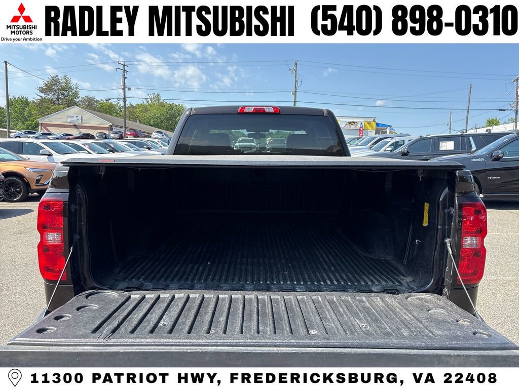 Used 2018 Chevrolet Silverado 1500 LT w/ All Star Edition AWD/4WD image 13