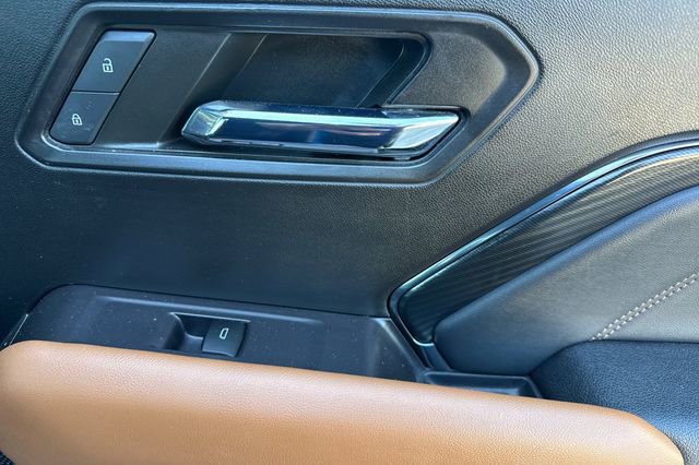 Used 2024 GMC Canyon AT4 w/ AT4 Premium Package image 21