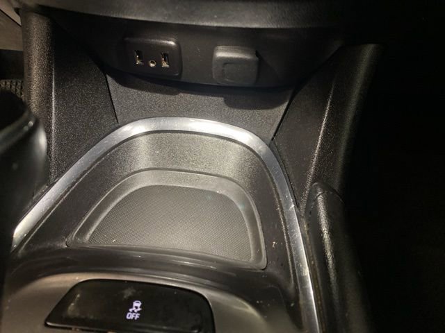 Used 2016 Chevrolet Malibu LT image 24