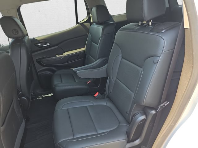 Used 2023 GMC Acadia SLT w/ Elevation Edition AWD/4WD image 16