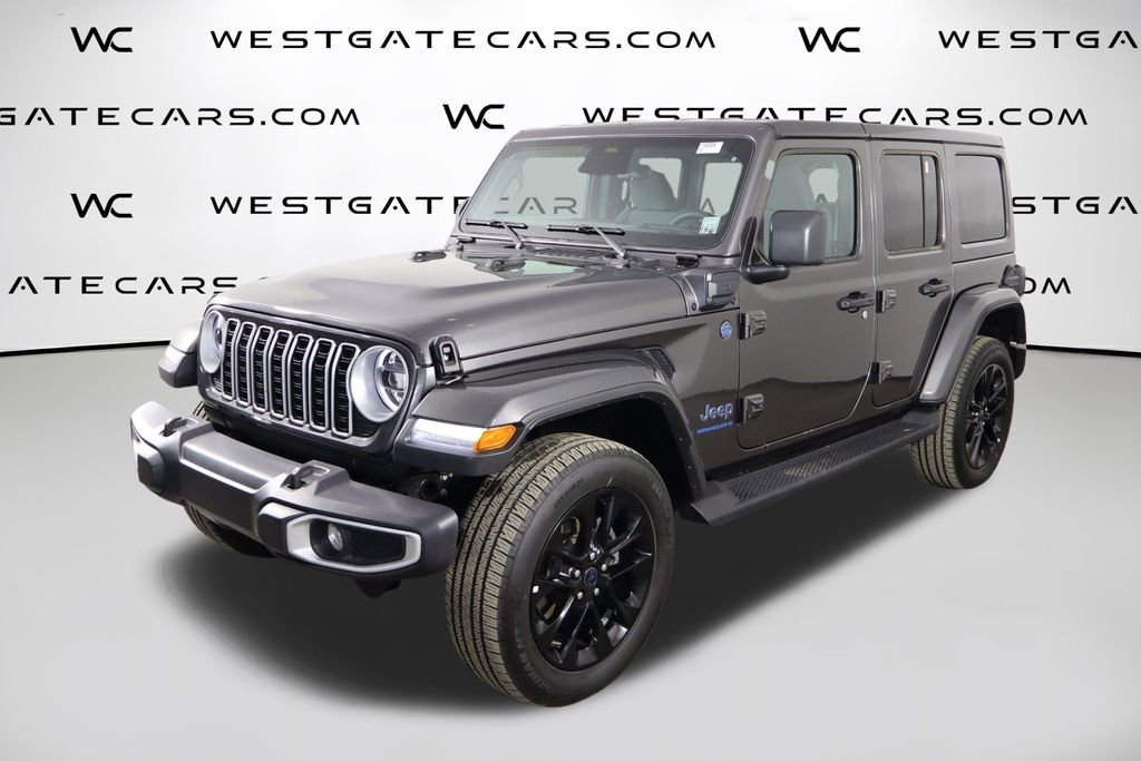 Used 2025 Jeep Wrangler Unlimited Sahara image 1