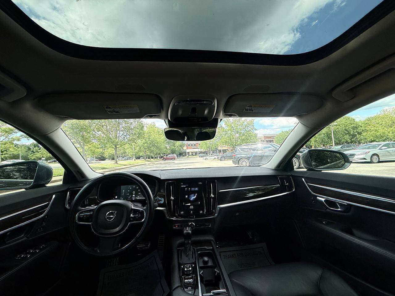 Used 2018 Volvo S90 T5 Momentum FWD image 22