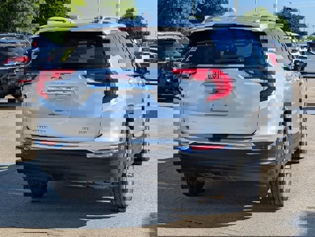 Used 2020 GMC Terrain SLT image 4