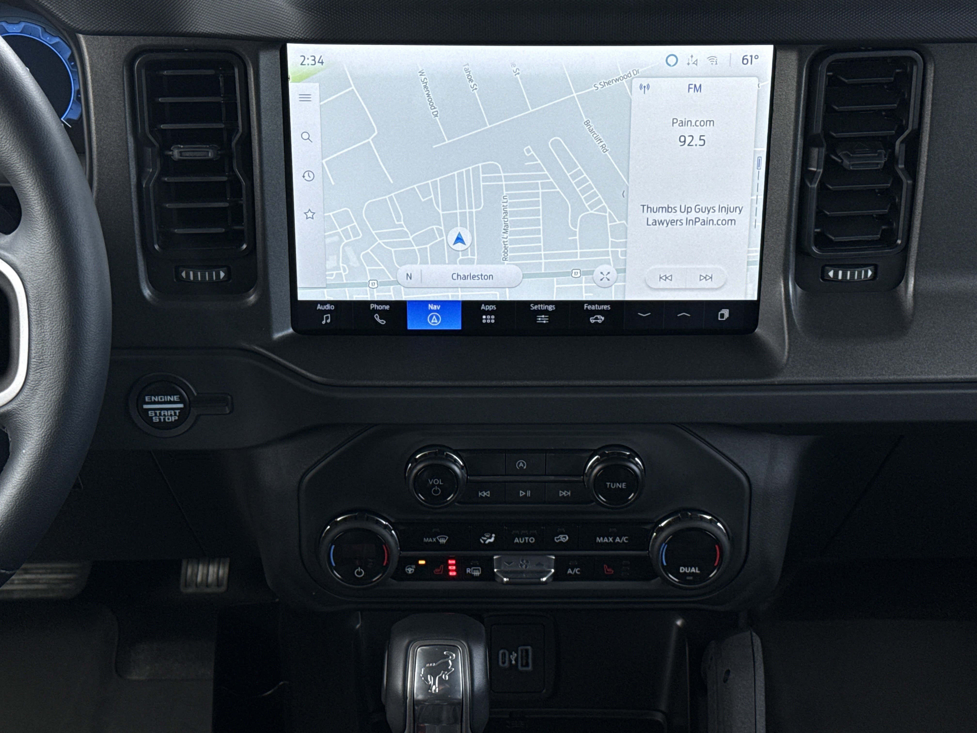 Used 2025 Ford Bronco Badlands image 40