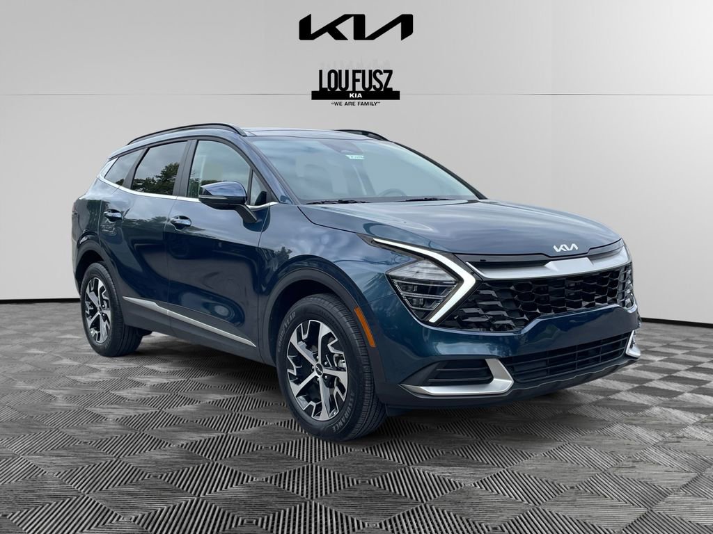 Used 2024 Kia Sportage EX w/ EX Premium Package