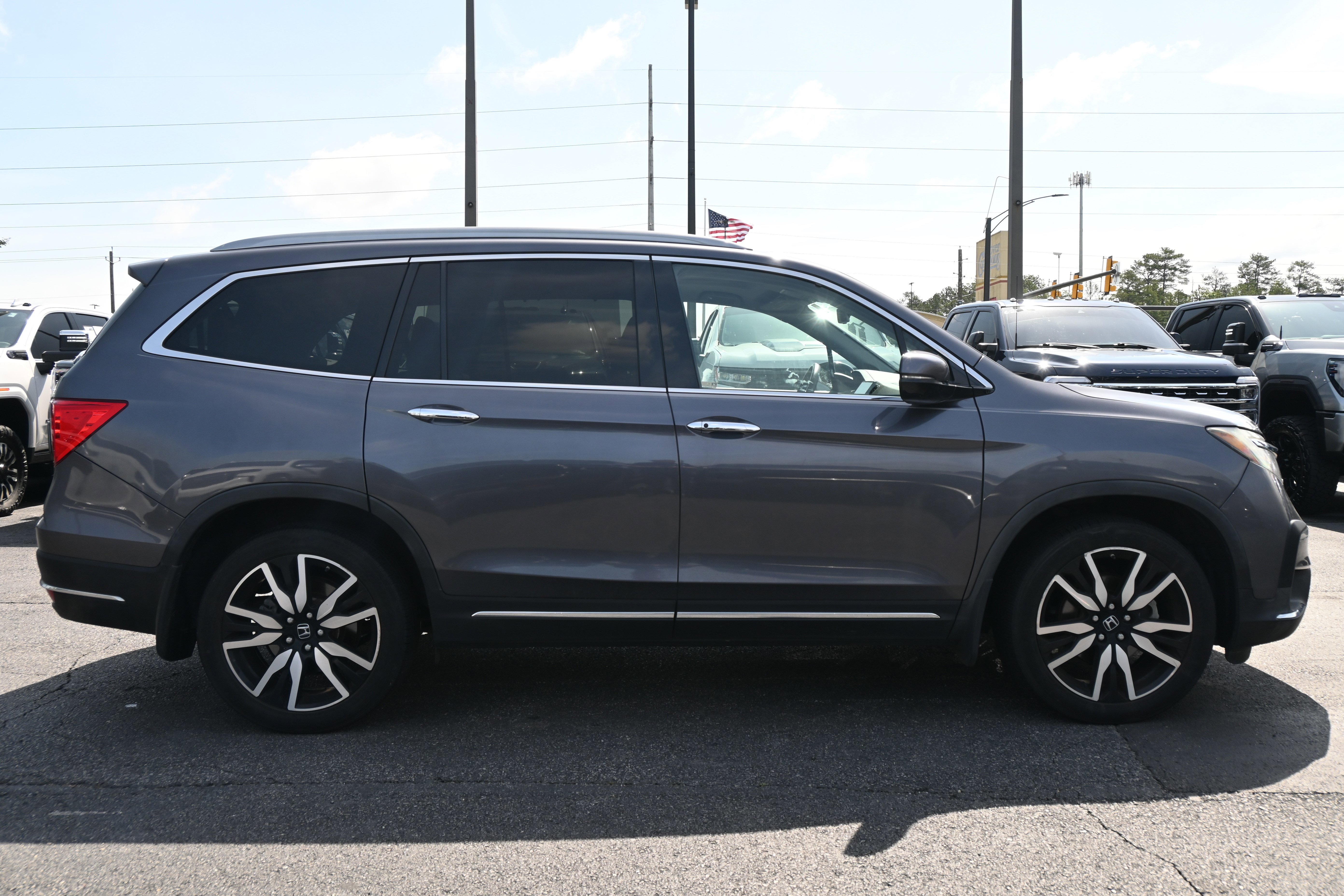 Used 2019 Honda Pilot Touring image 13