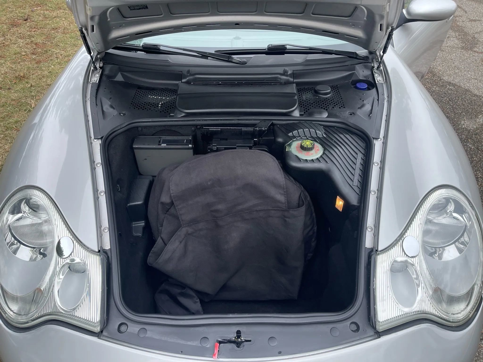 Used 2002 Porsche 911 Cabriolet image 17