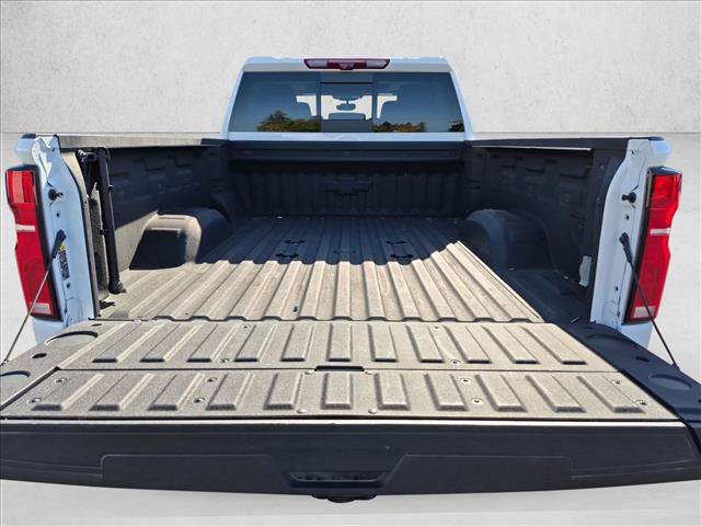 Used 2025 Chevrolet Silverado 2500 LTZ w/ LTZ Plus Package AWD/4WD image 6