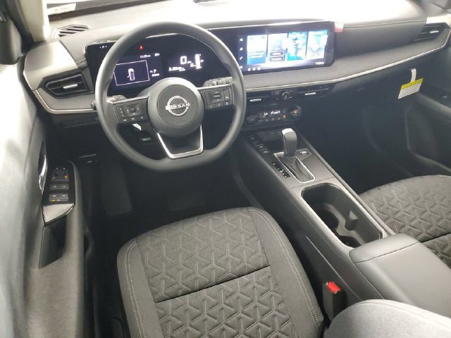 New 2026 Nissan Kicks SV w/ Cold Weather Package FWD image 14
