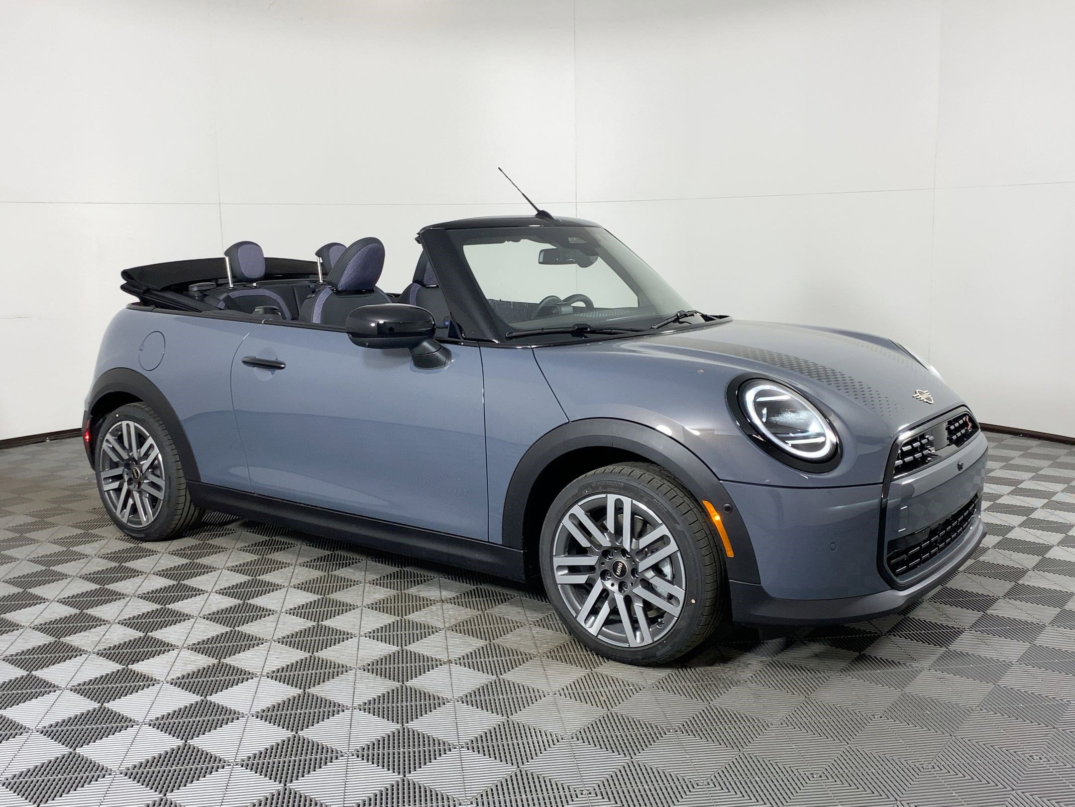 New 2026 MINI Cooper S FWD image 5