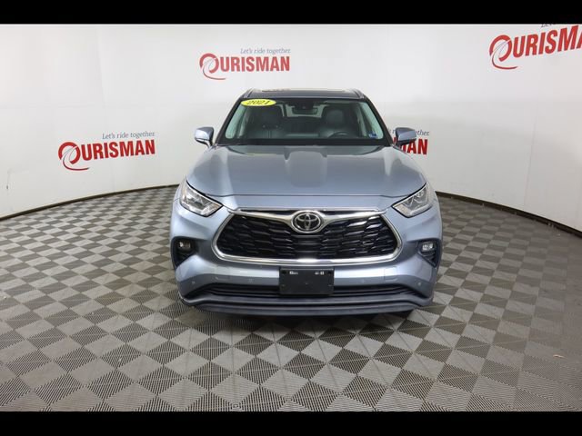 Used 2021 Toyota Highlander Limited image 13