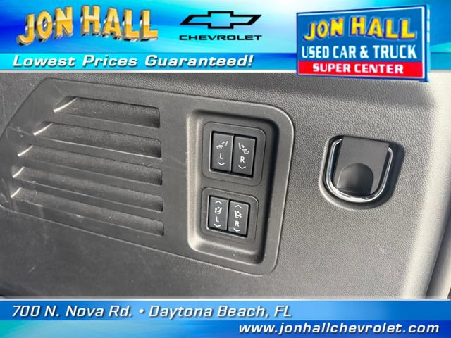 Used 2025 Chevrolet Traverse RS w/ LPO, Floor Liner Package FWD image 11