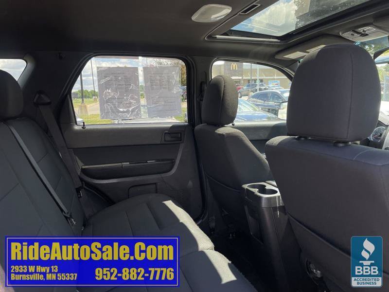 Used 2012 Ford Escape XLT AWD/4WD image 16