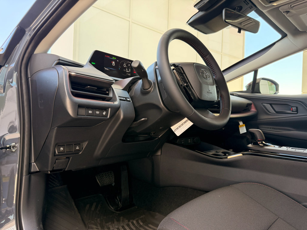 New 2026 Toyota Prius Plug-In Hybrid FWD image 15