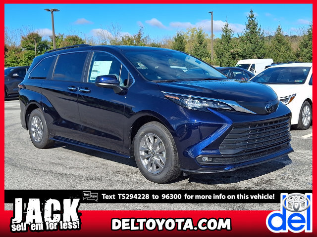 New 2026 Toyota Sienna XLE AWD/4WD image 1