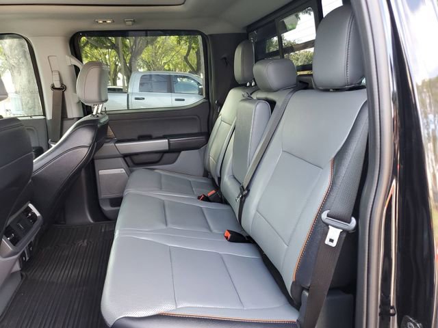 Used 2025 Ford F150 Lariat w/ Equipment Group 501A Mid image 30