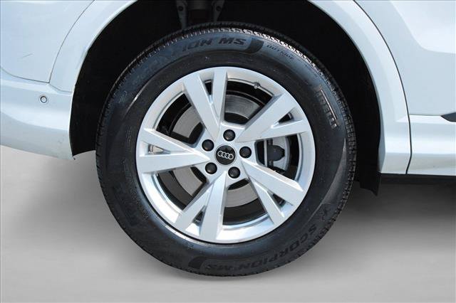 Used 2025 Audi Q5 Premium w/ Convenience Package AWD/4WD image 13