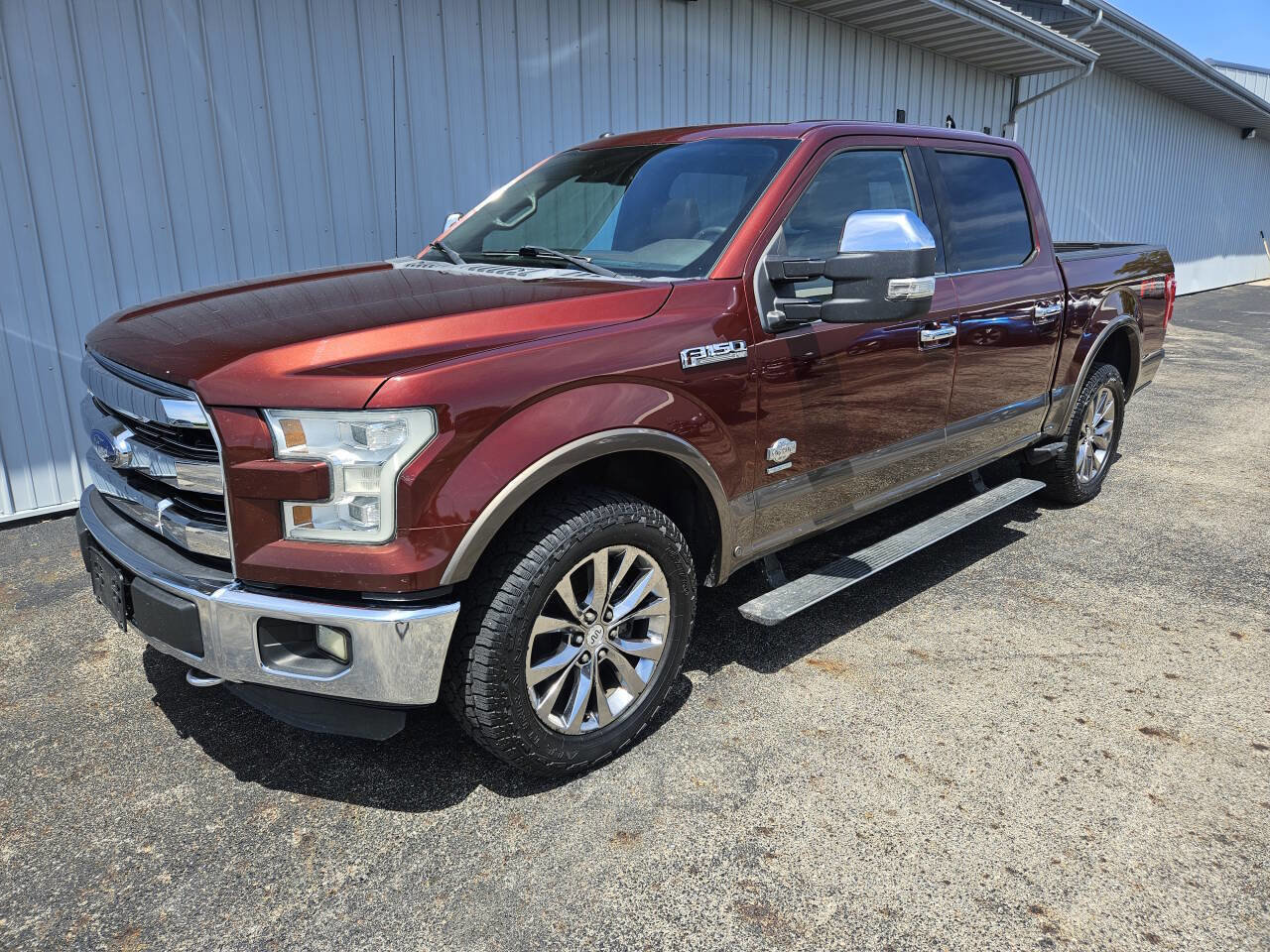 Used 2015 Ford F150 King Ranch w/ Equipment Group 601A Luxury AWD/4WD image 2
