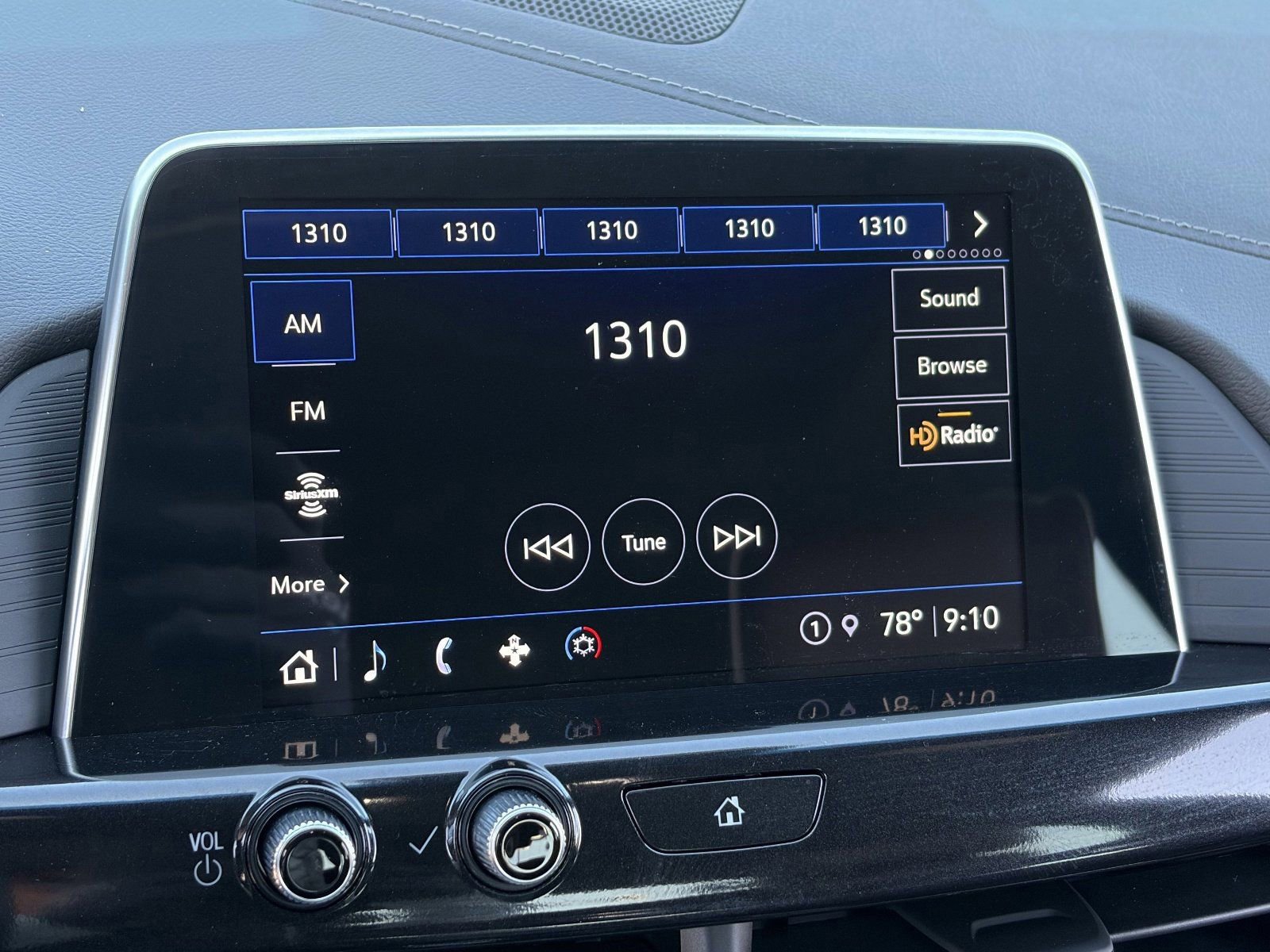 Used 2025 Cadillac CT4 Sport RWD image 27