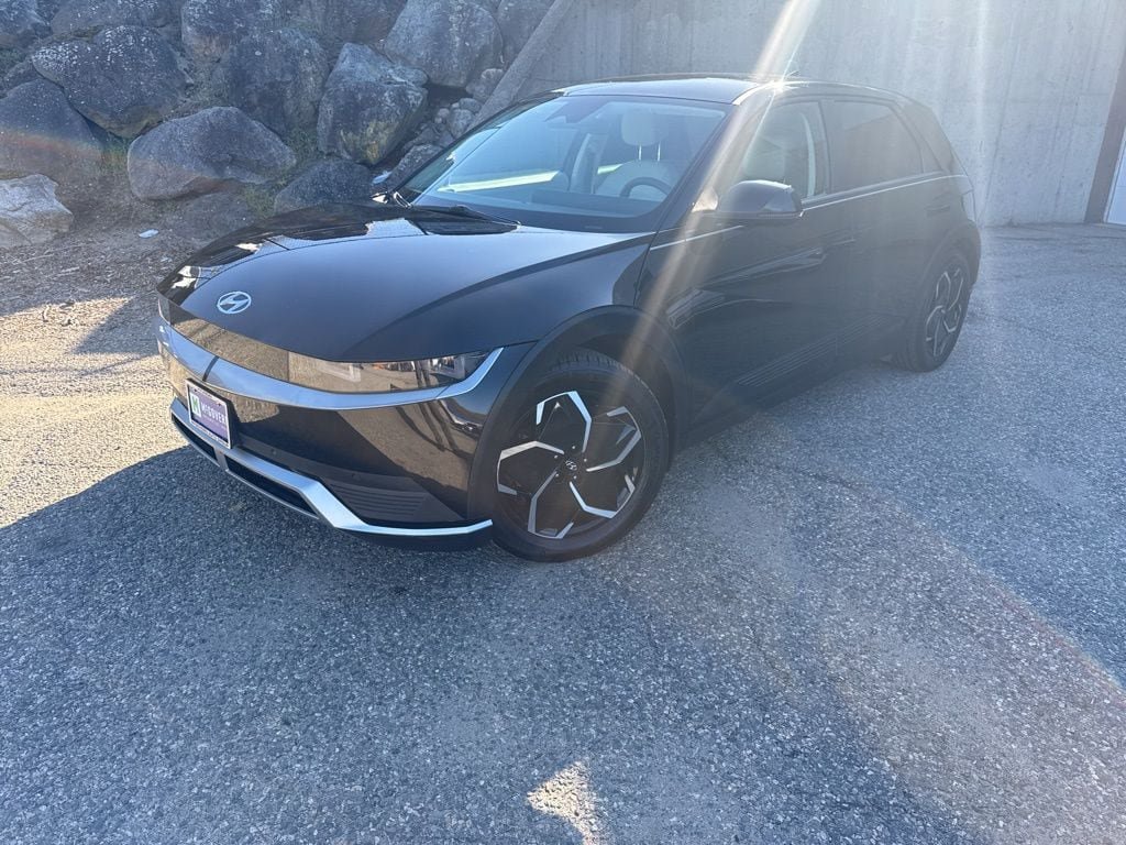 Certified 2022 Hyundai Ioniq 5 SEL AWD/4WD image 1