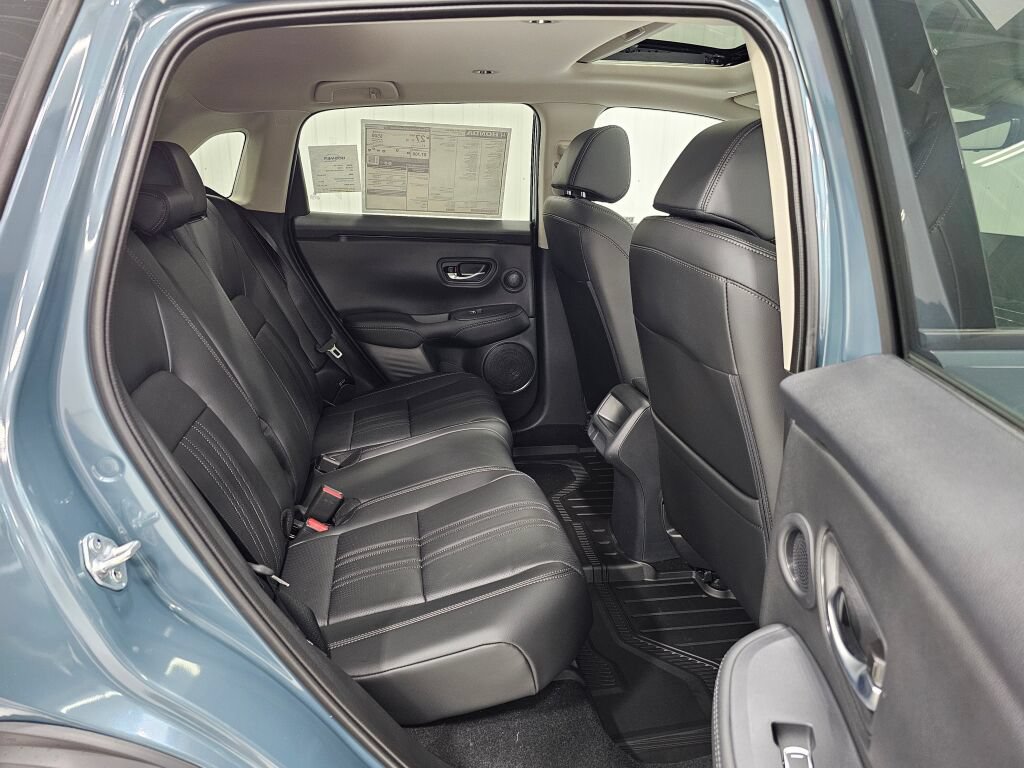 New 2027 Honda HR-V EX-L image 16