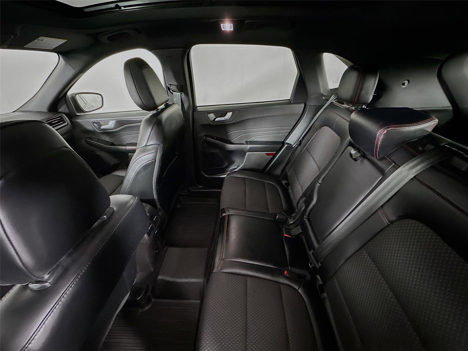 Used 2023 Ford Escape ST-Line w/ Tech Pack #1 image 23