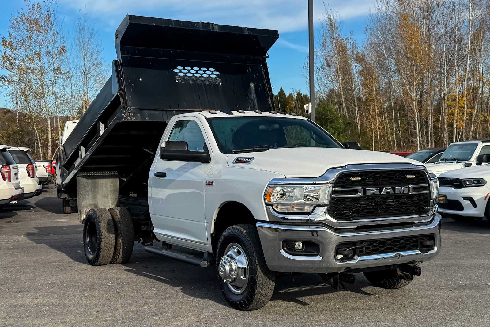 Used 2022 RAM 3500 Tradesman AWD/4WD image 1