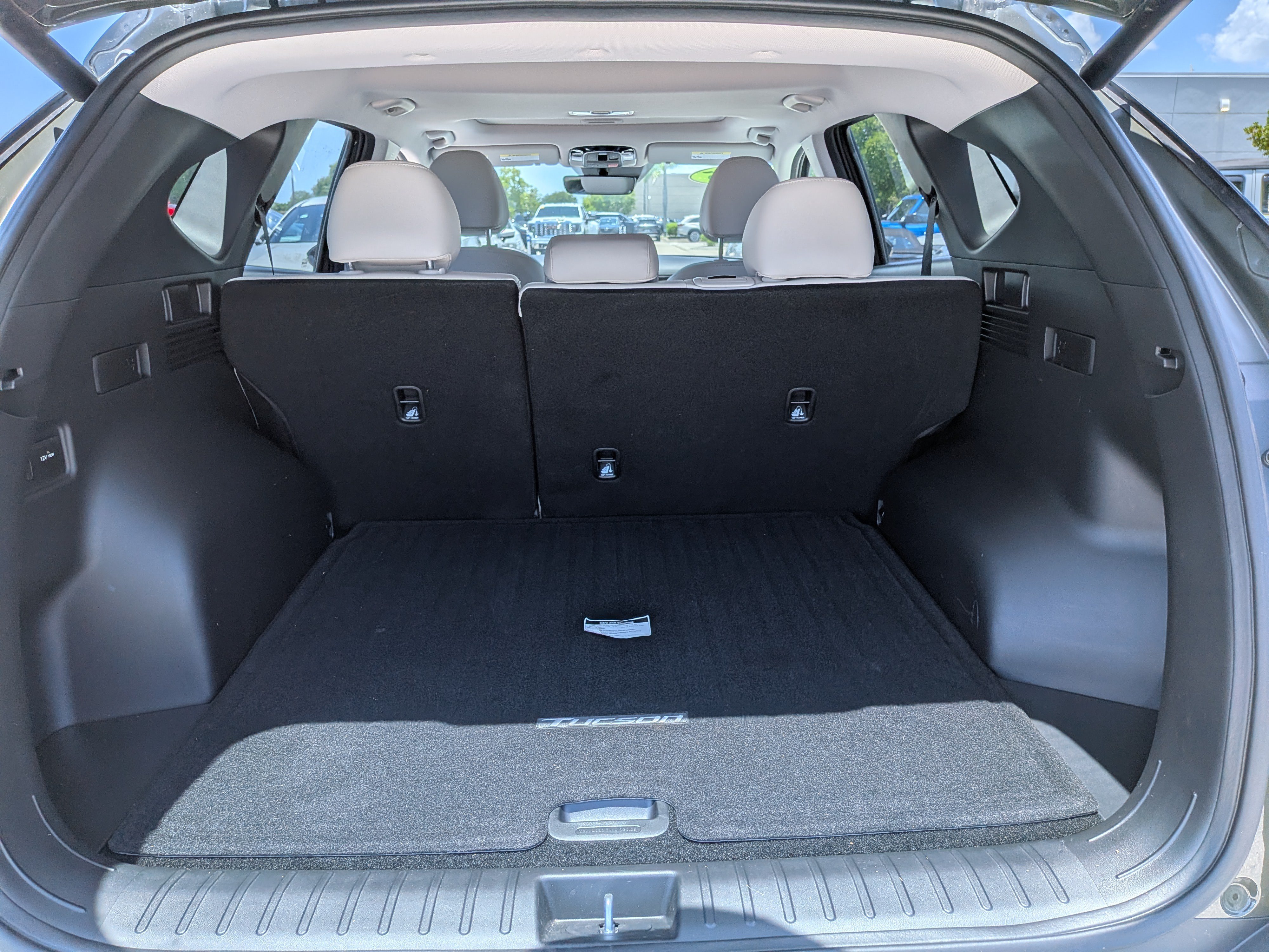 Used 2025 Hyundai Tucson SEL FWD image 13
